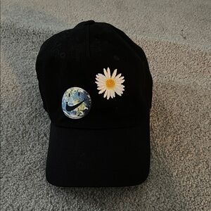 Nike Heritage86 Hat SMILE BRIGHT LIKE THE SUN Have Yourself a Nike Day Cap LTD